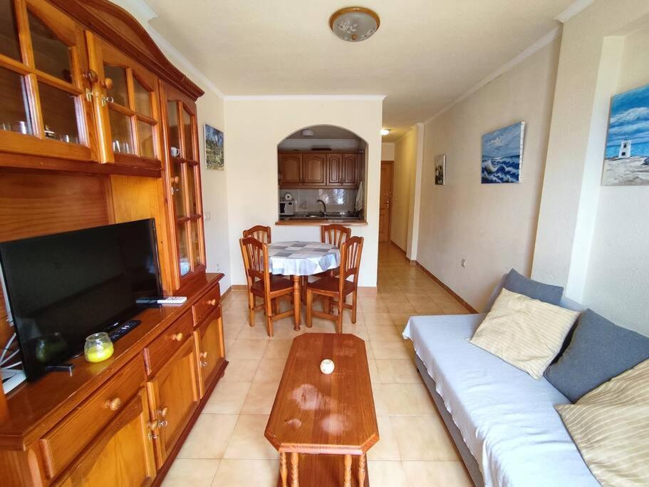 Apartamento Comodo A 300 Metros De La Playa Santa Pola Esterno foto
