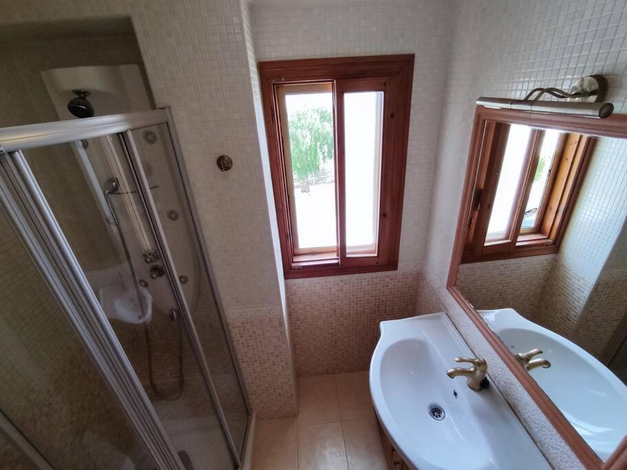Apartamento Comodo A 300 Metros De La Playa Santa Pola Esterno foto
