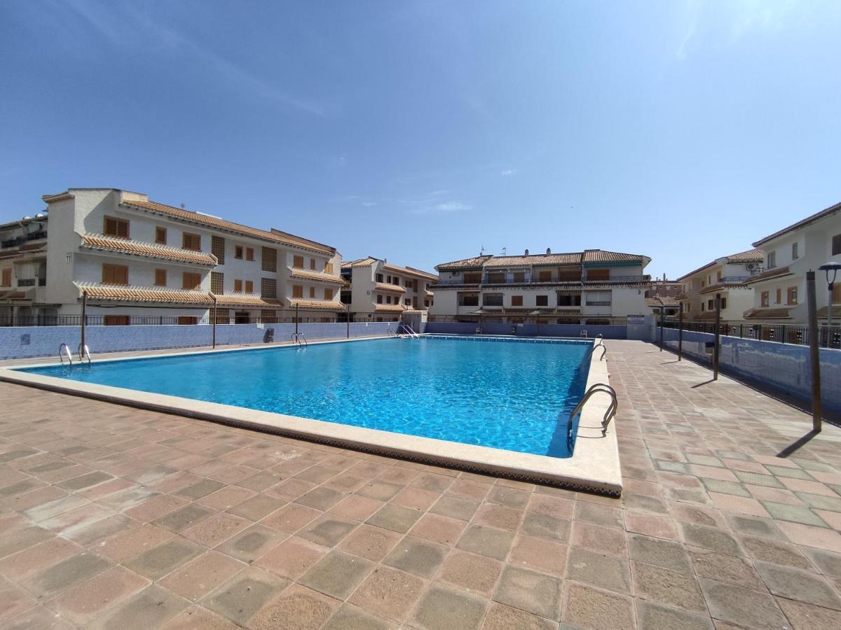Apartamento Comodo A 300 Metros De La Playa Santa Pola Esterno foto